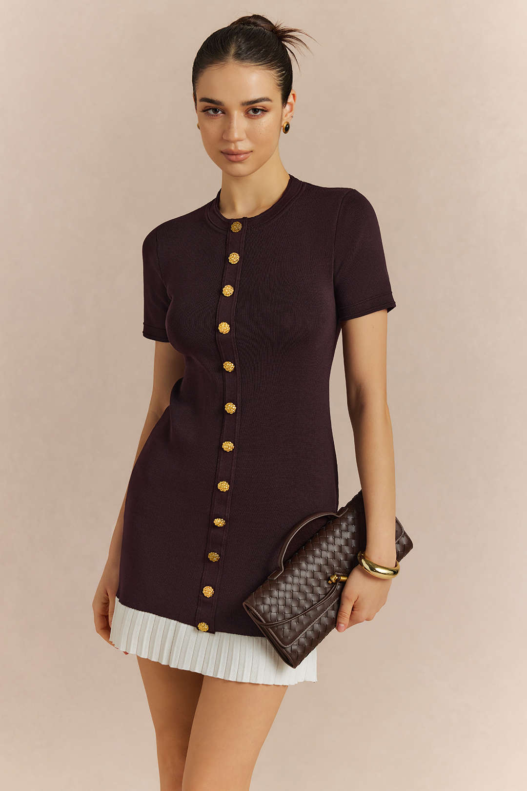 GownNovel Contrast Round Neck Metallic Button Short Sleeve Mini Dress