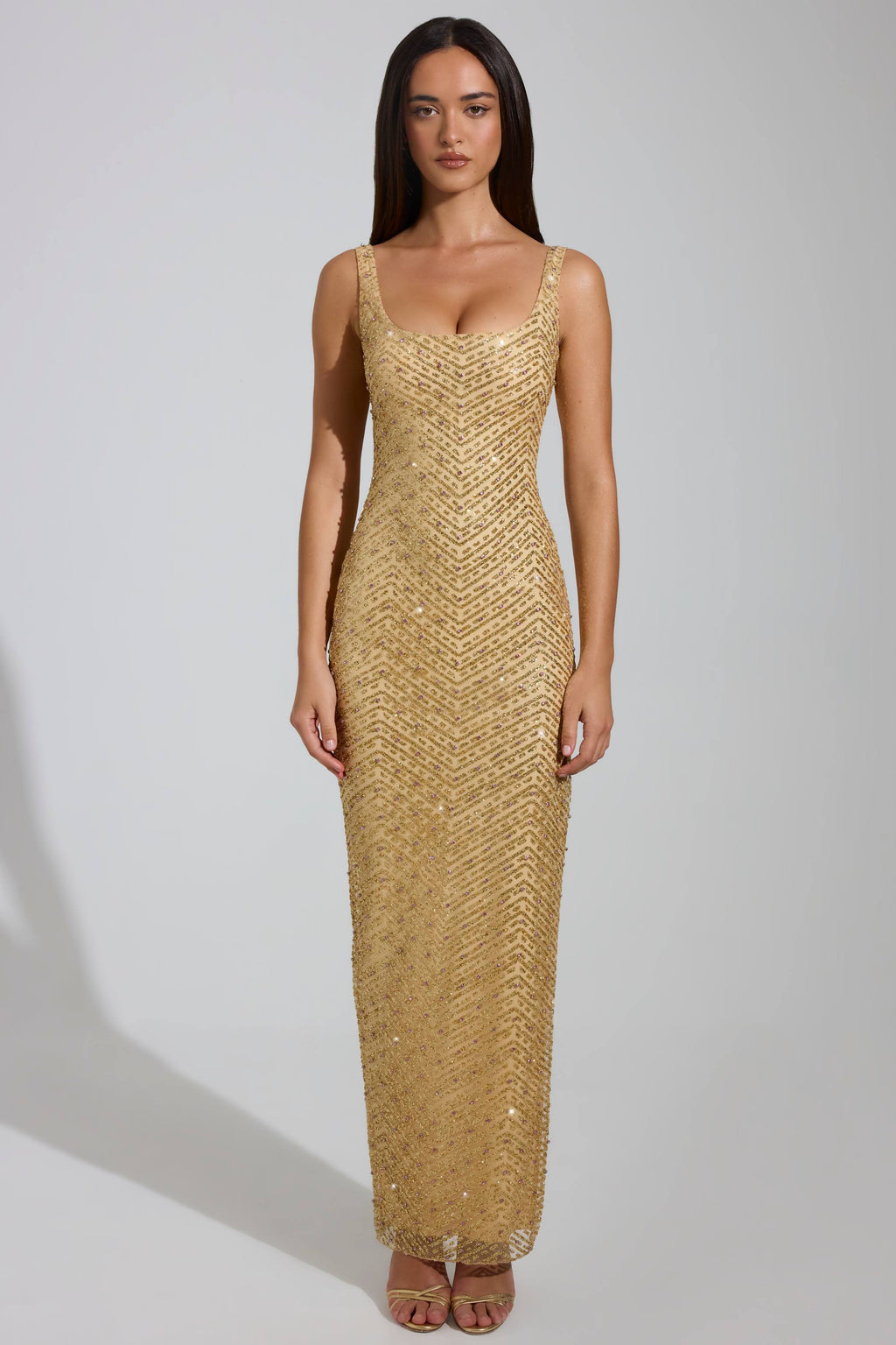 DressNovel Scoop-Neck Thigh-Split Maxi Dress in Gold