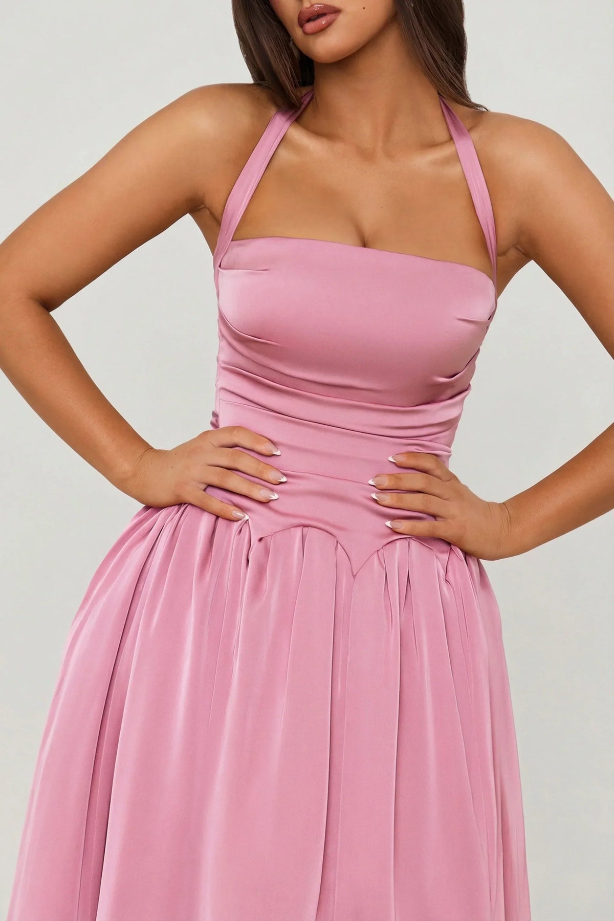 DressNovel Halterneck Lace-Up Ruched Corset Midi Dress in Mauve